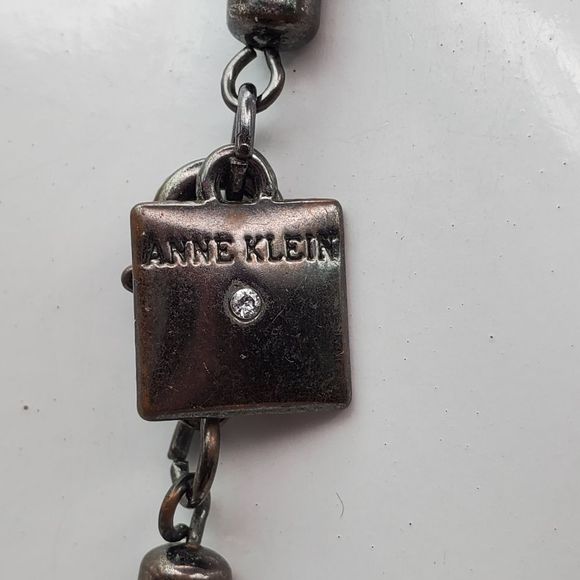 Retired vintage Anne‎ klein Gothic shadows crystal necklace N1923 - Picture 3 of 5